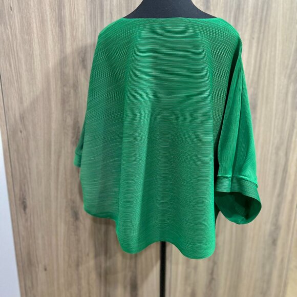 Kate Hewko Glam Sleeve Textured Top - Picture 8 of 10